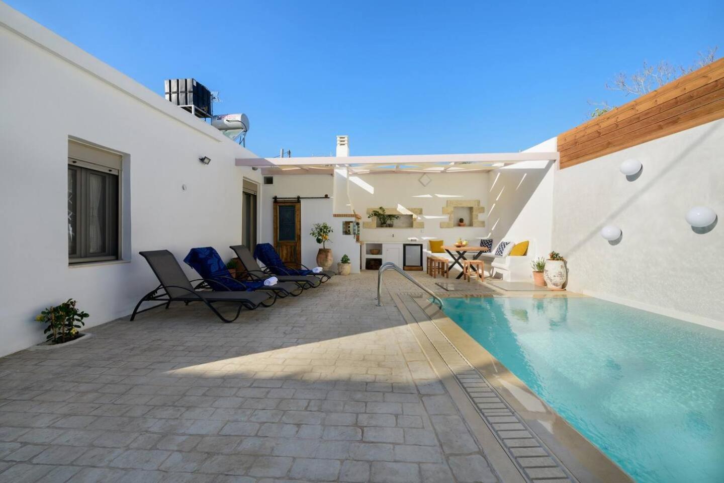 Chrisanthi Elegant Villa 피치디아 외부 사진